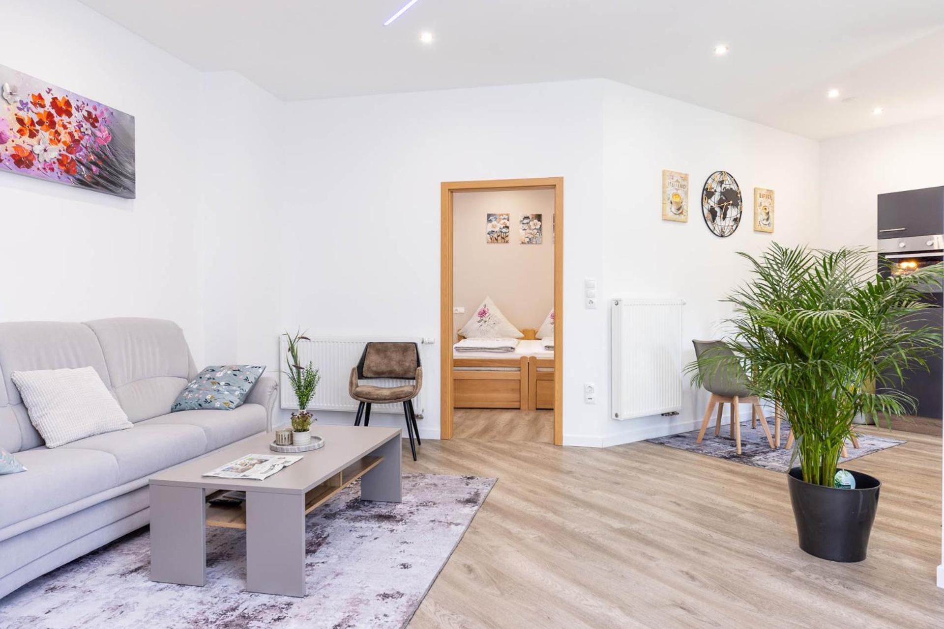 Neu I Ferienwohnung Jasmin Андернах Екстериор снимка