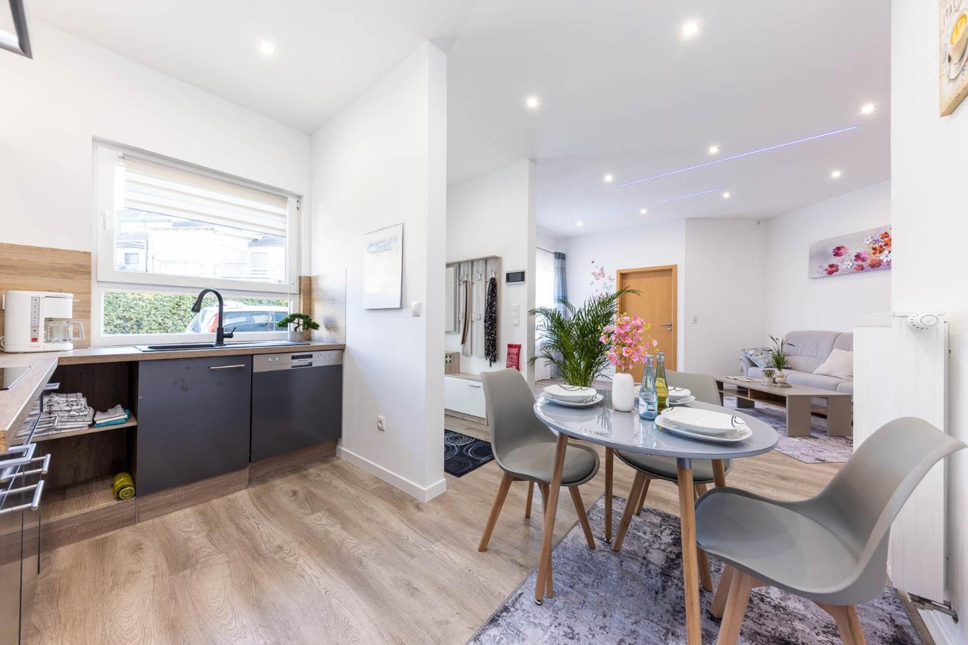 Neu I Ferienwohnung Jasmin Андернах Екстериор снимка