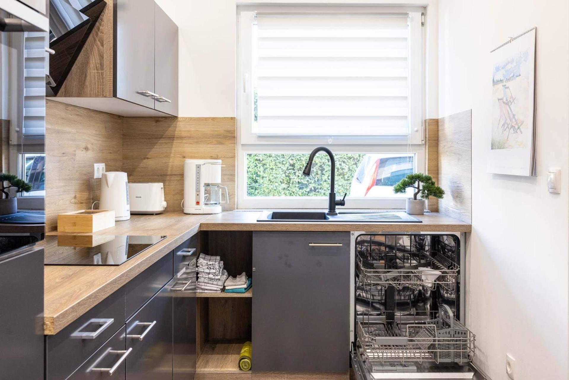 Neu I Ferienwohnung Jasmin Андернах Екстериор снимка